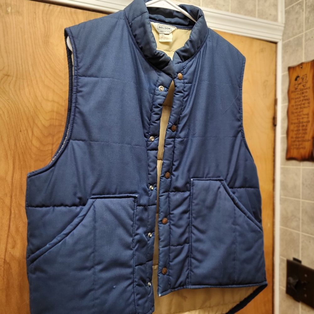 Men's Navy Quilted Vest